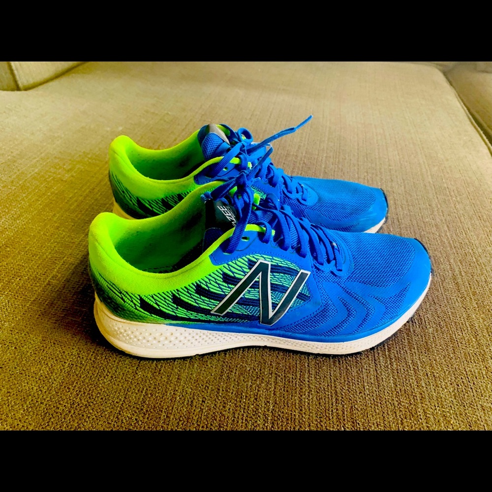 New balance sneakers size 9